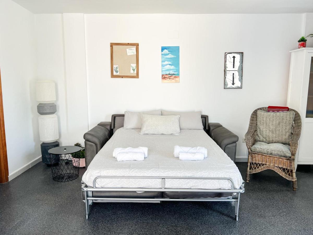 Tarifa Cozy House - Beach View & Balcony Екстериор снимка