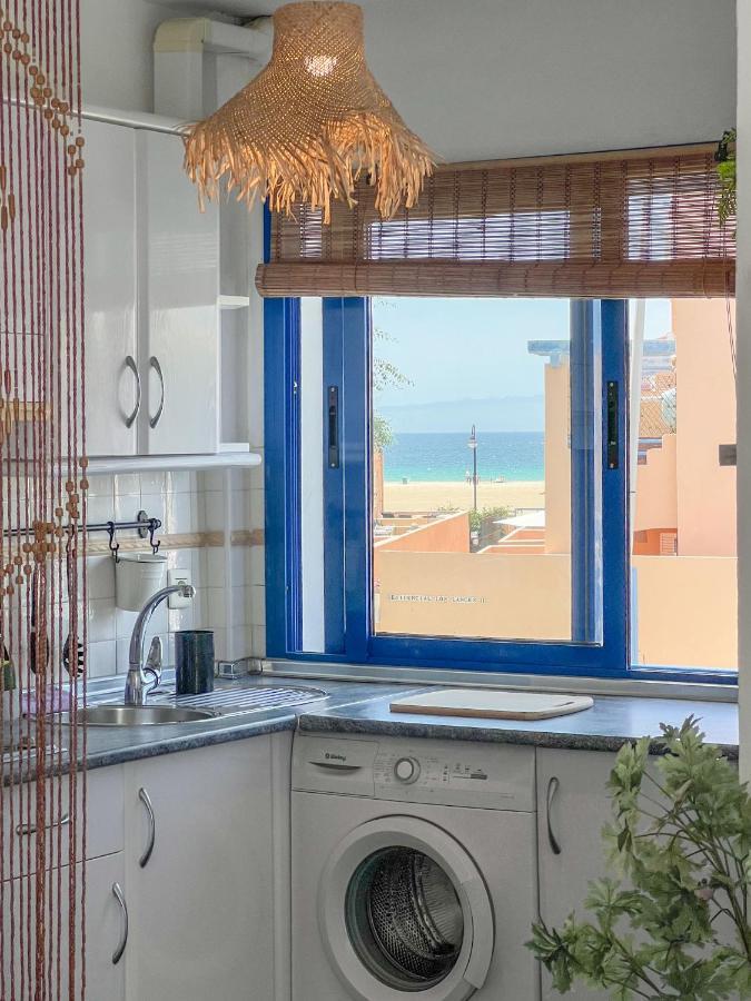 Tarifa Cozy House - Beach View & Balcony Екстериор снимка