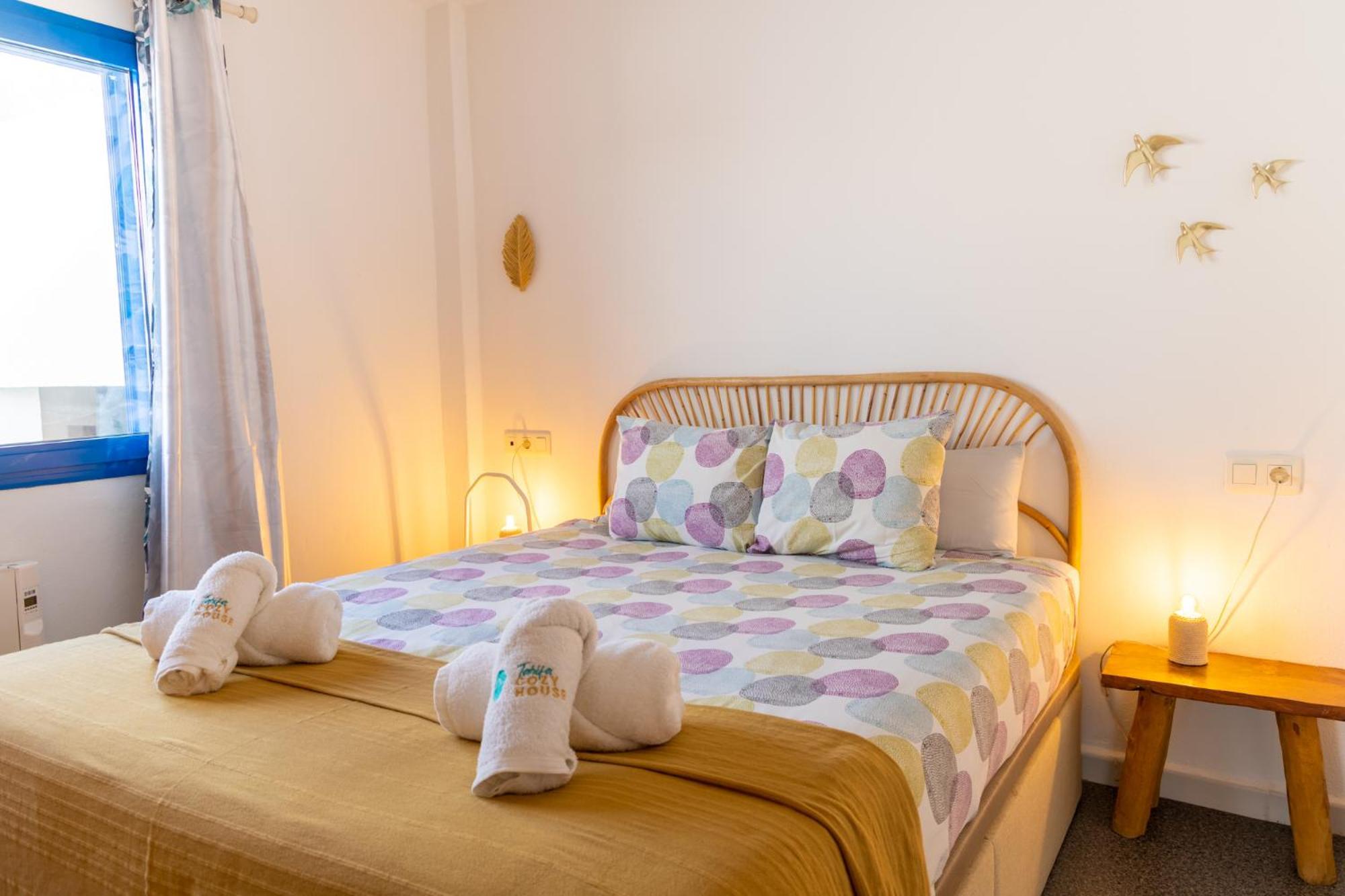 Tarifa Cozy House - Beach View & Balcony Екстериор снимка