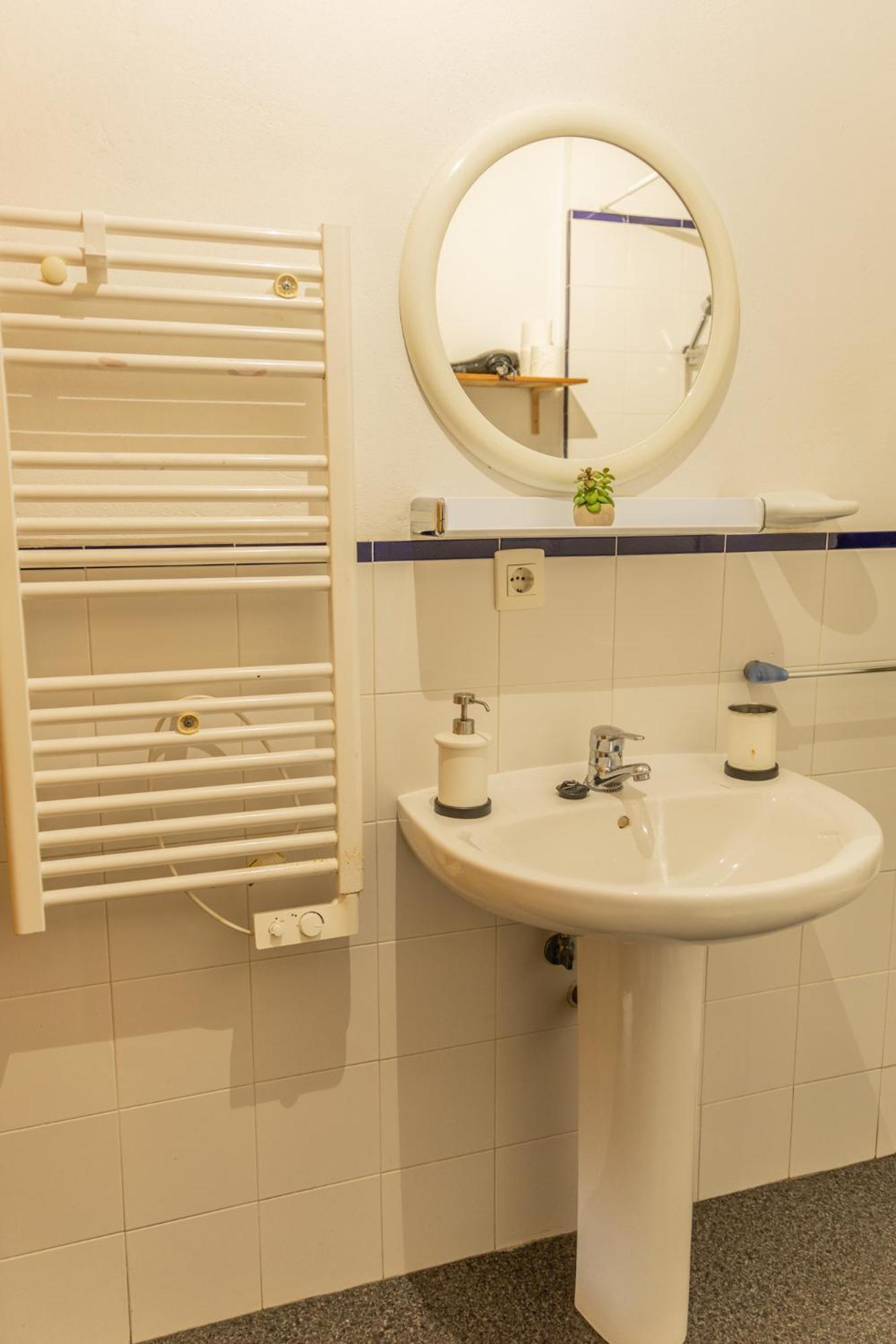 Tarifa Cozy House - Beach View & Balcony Екстериор снимка