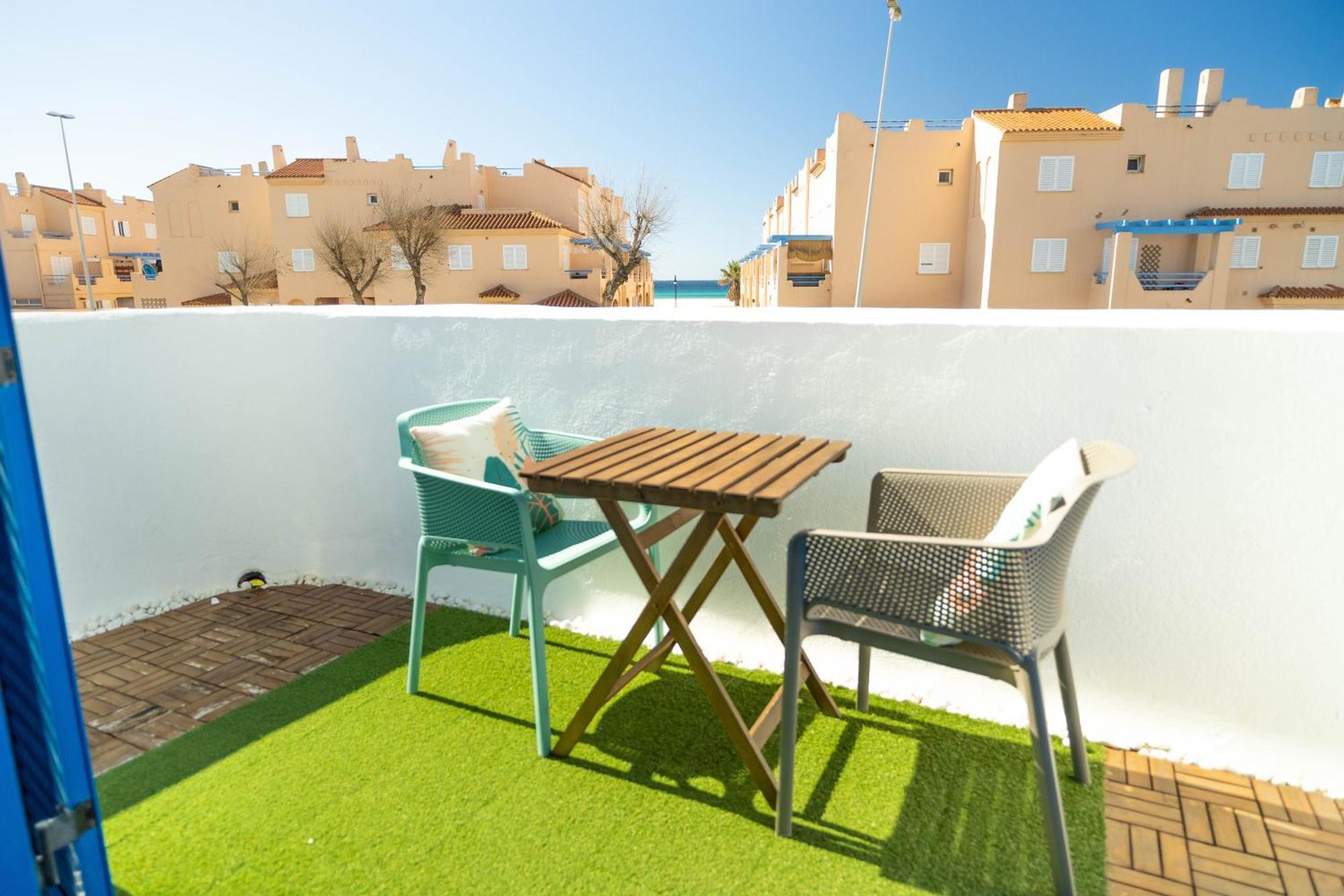 Tarifa Cozy House - Beach View & Balcony Екстериор снимка